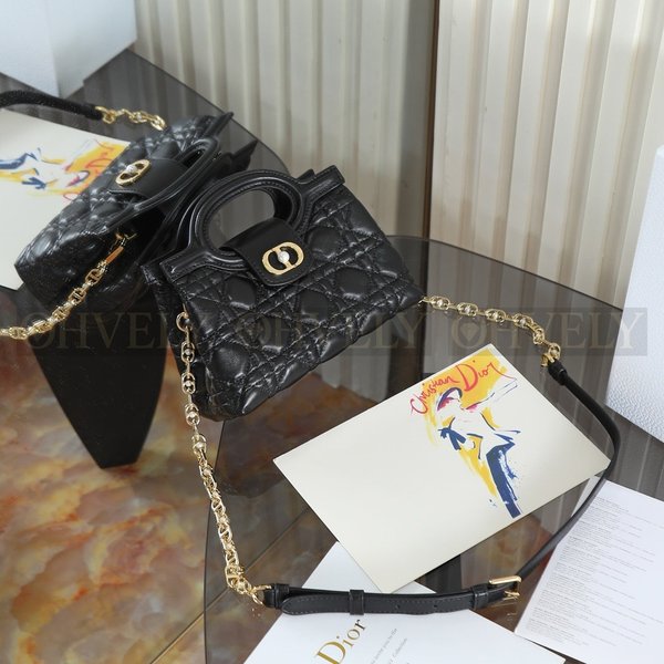 디올 Jolie 탑 핸들 미니 백