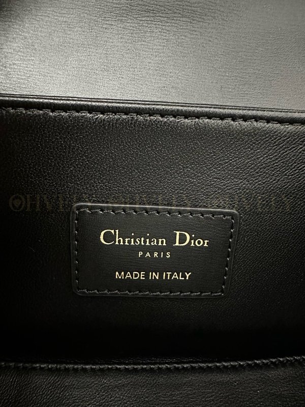 디올 30 몽테인 에비뉴 스몰 탑 핸들백