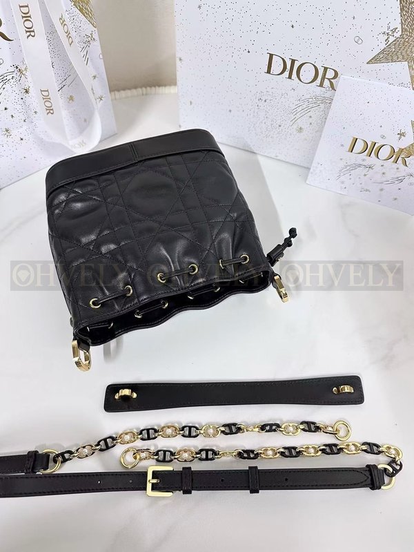 디올 졸리 스몰 버킷백