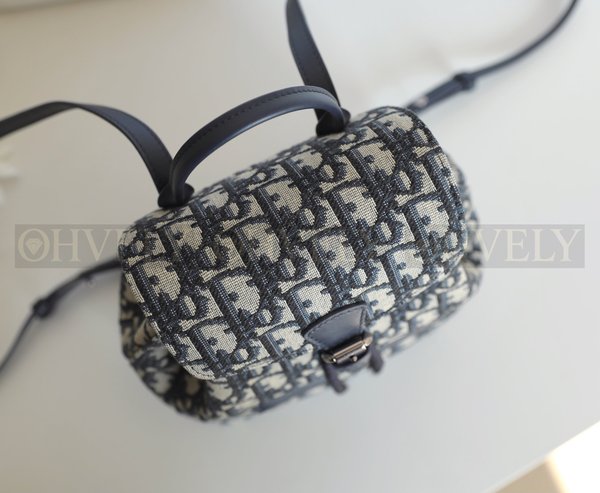 디올 오블리크 자카드 백팩