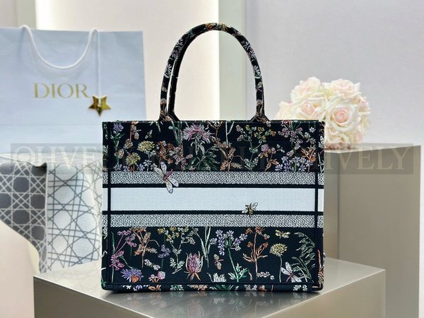 디올 헤르바리움 자수 북 토트백 미디움