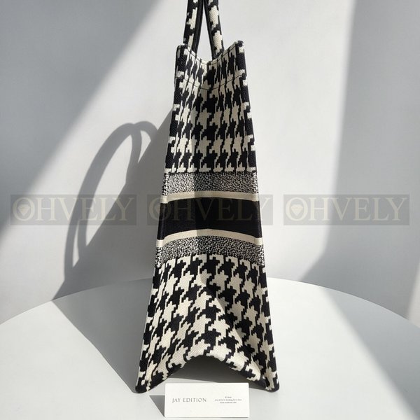 디올 하운드투스 북 토트백 라지