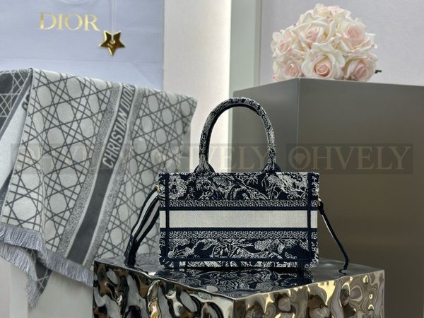 디올 트왈 드 주이 리버스 자수  북 토트백 미니