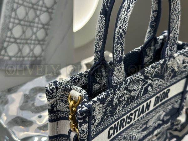 디올 트왈 드 주이 리버스 자수  북 토트백 미니