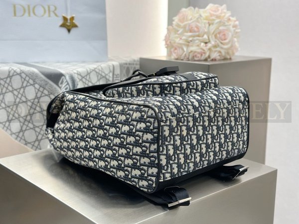 디올 오블리크 새들 플랩 백팩