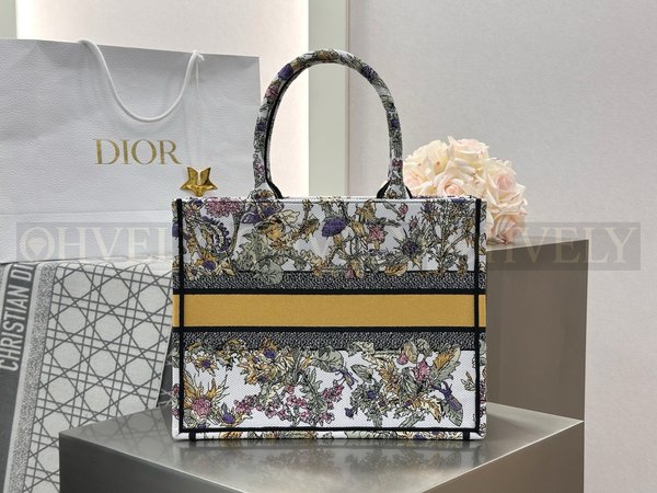 디올 샹동 옐로우 자수 북 토트백 미디움