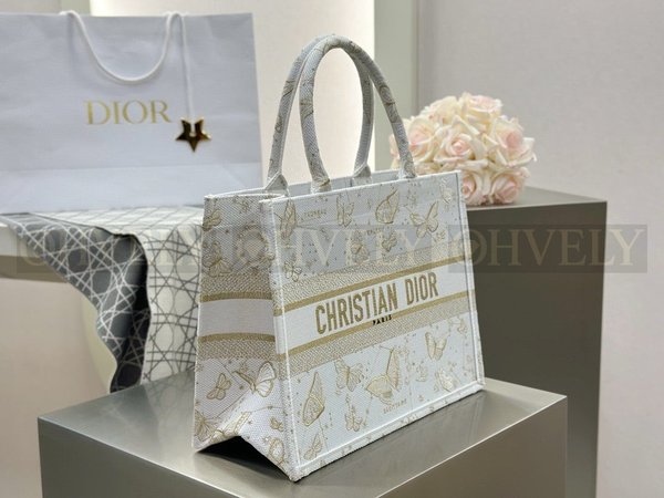 디올 버터플라이 조디악 자수 골드 북 토트백 미디움