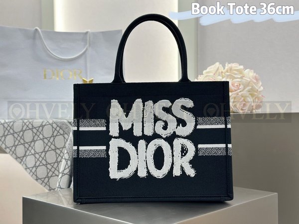 디올 미스 디올 북 토트백 미디움