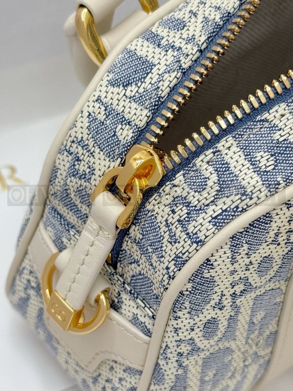 디올 라피아 데님  디 바이브 이스트웨스트 나노 백