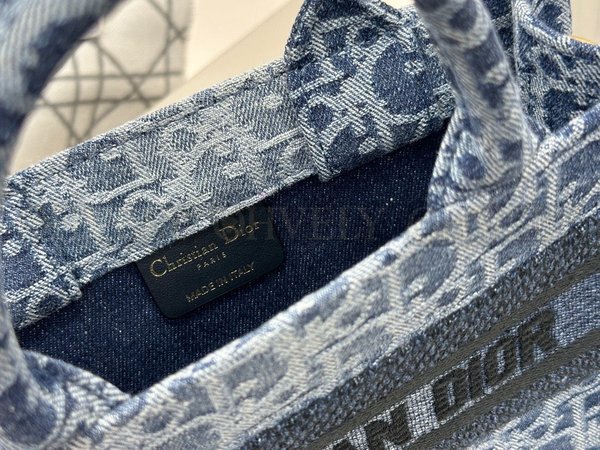 디올 데님 자카드 북 토트백 미니