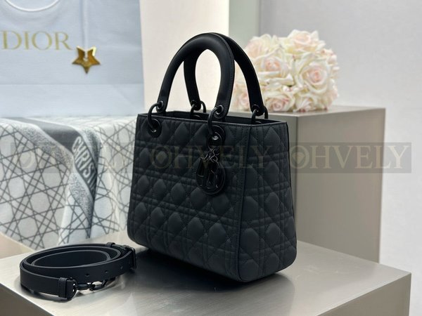 디올 울트라 매트 레이디백 미디움