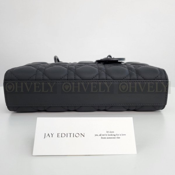 디올 울트라 매트 디조이백 스몰