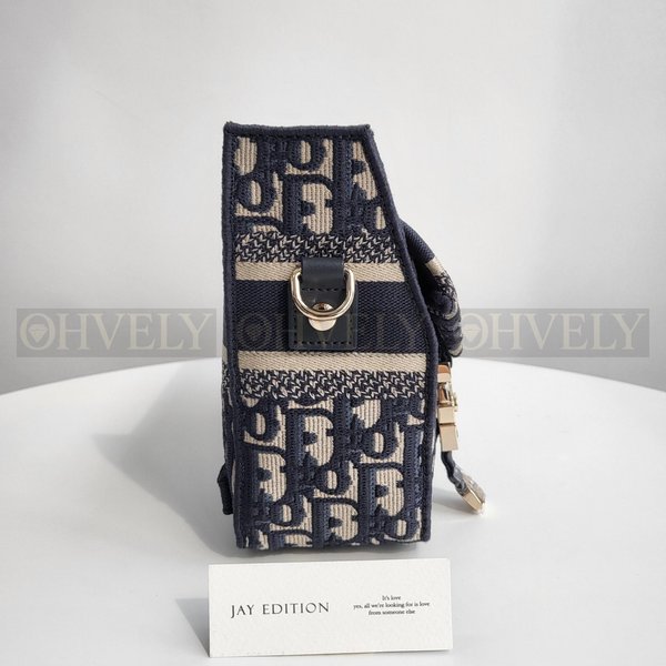 디올 오블리크 캠프백 스몰