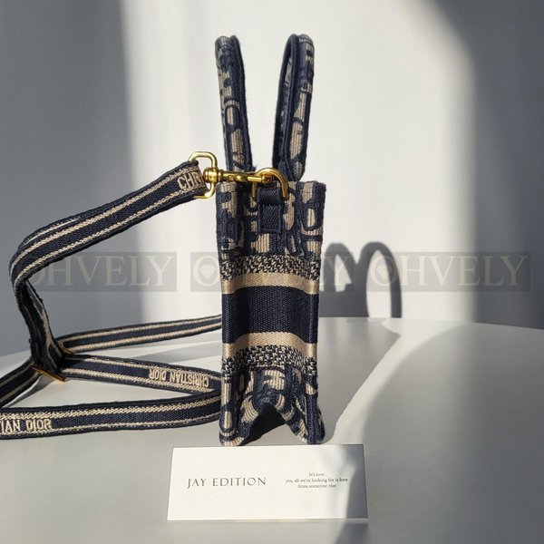 디올 오블리크 북 토트 미니 스트랩백