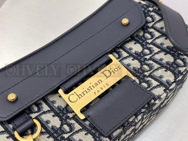 디올 스트릿시크 스몰백