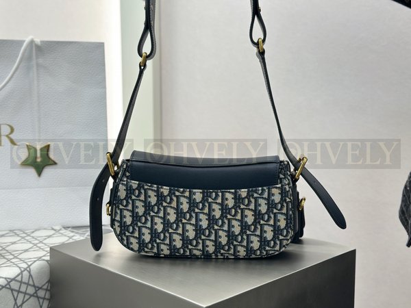 디올 스트릿시크 스몰백