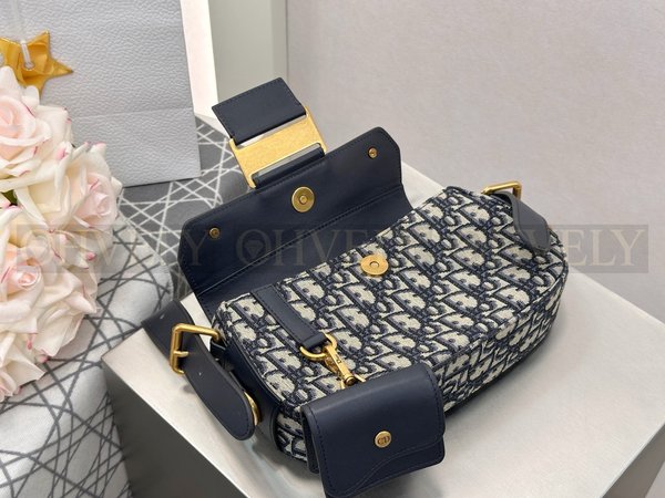 디올 스트릿시크 스몰백