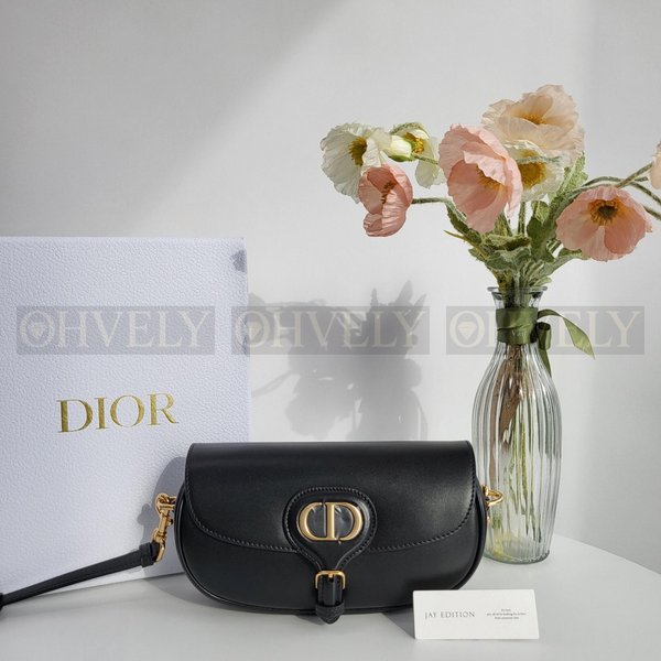 디올 바비백 레더 이스트웨스트