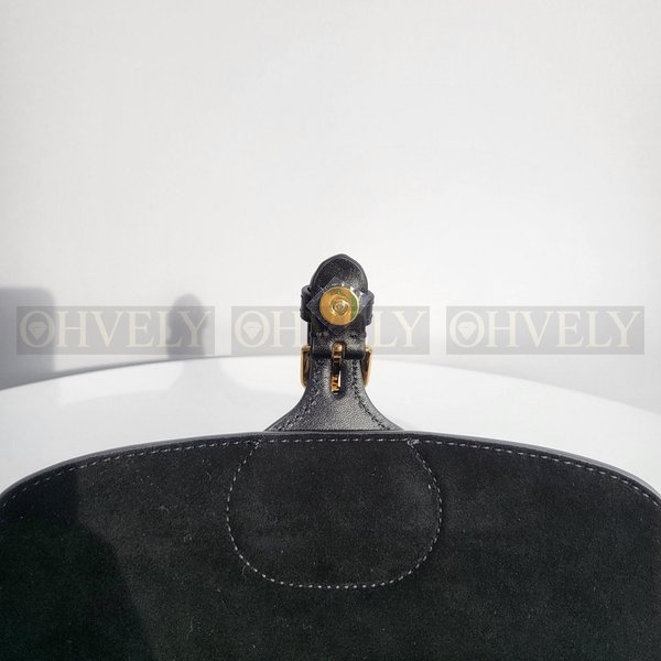 디올 바비백 레더 이스트웨스트