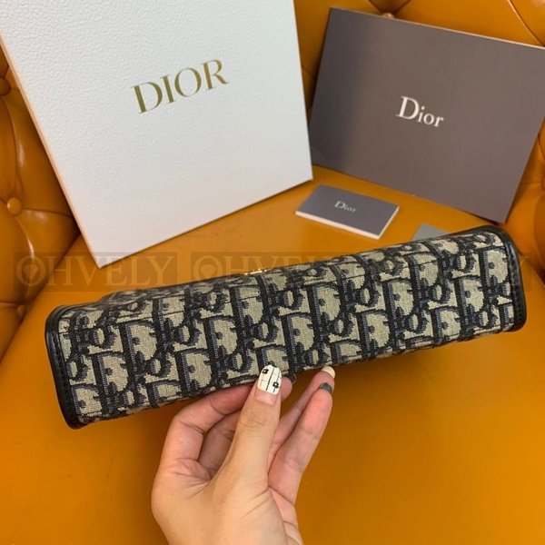 디올 30 몽테인 파우치 미디움