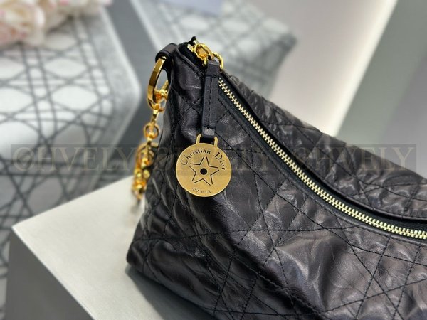 디올 매크로까나쥬 크링클 스타 체인 호보백