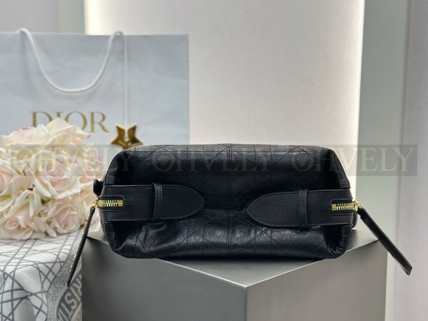 디올 매크로까나쥬 크링클 디저니 백