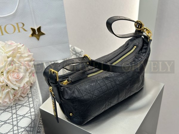 디올 매크로까나쥬 크링클 디저니 백