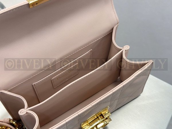 디올 매크로까나쥬 앙주백