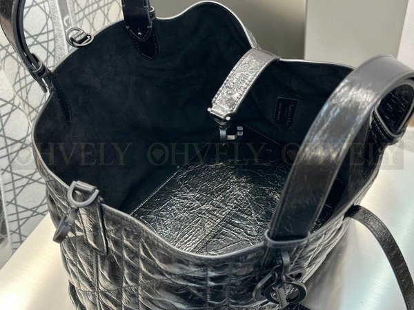 디올 매크로까나쥬 뚜주흐백 미디움