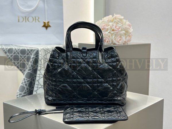 디올 매크로까나쥬 뚜주흐백 미디움