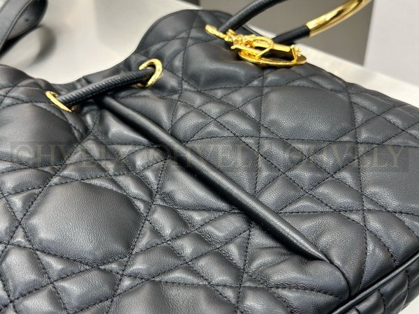 디올 매크로까나쥬 노리타 숄더백 미디움