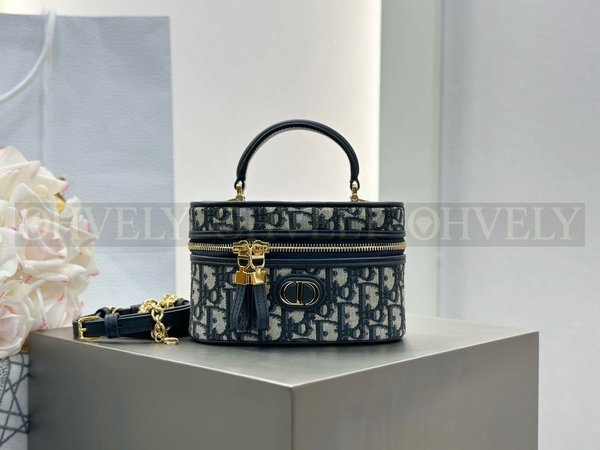 디올 30몽테인 베니티 케이스