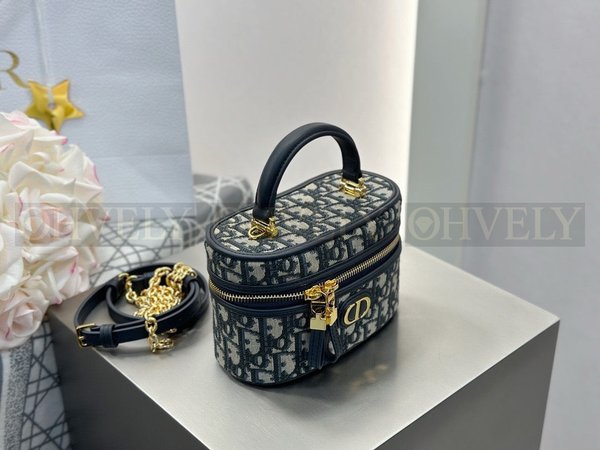 디올 30몽테인 베니티 케이스