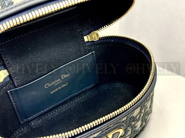 디올 30몽테인 베니티 케이스