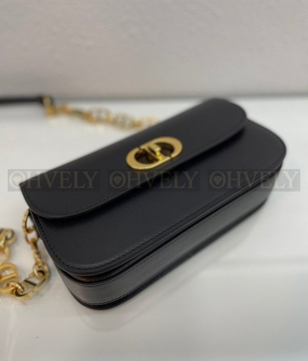 디올 30 몽테인 아베뉴