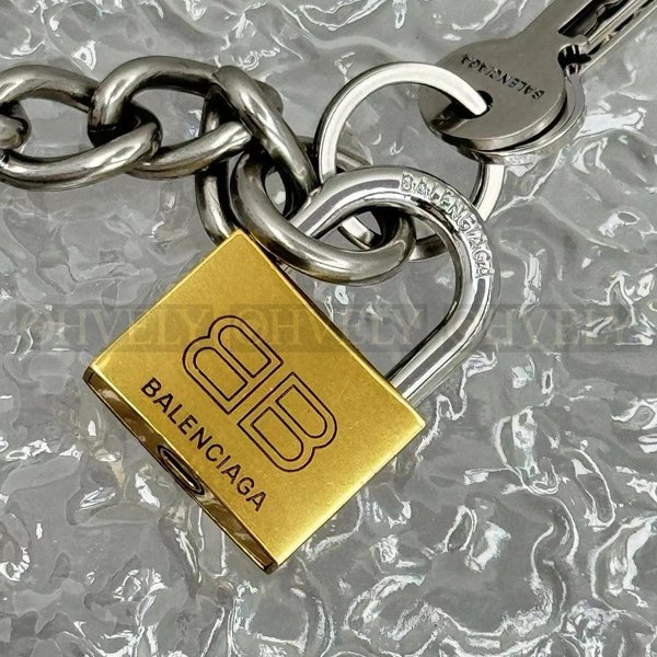 발렌시아가 락 키체인 브레이슬릿