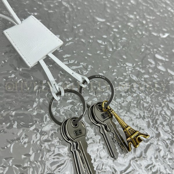 발렌시아가 르 시티 에펠 참