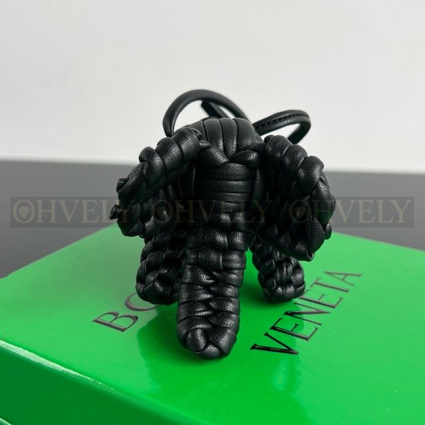 보테가 베네타 엘리펀트 백참