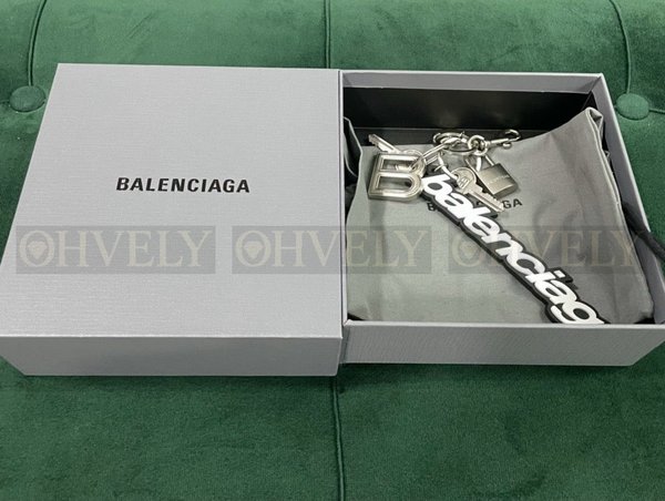 발렌시아가 키링