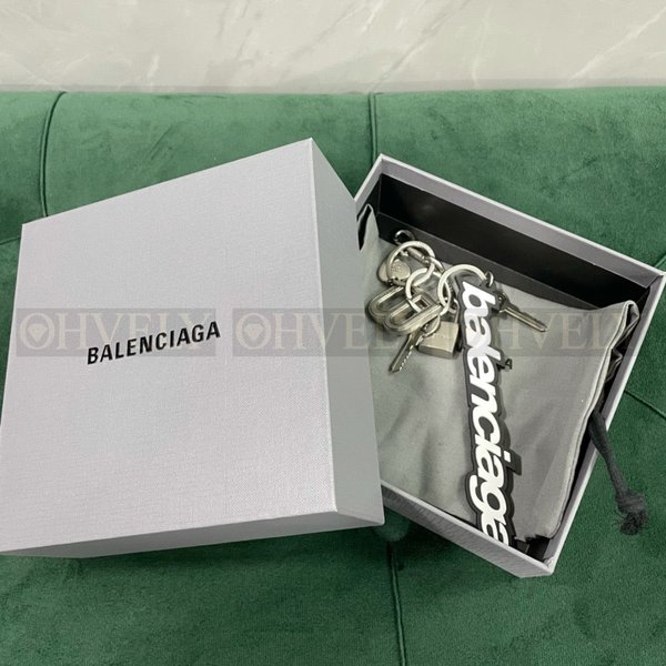 발렌시아가 키링