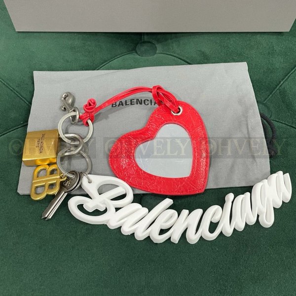 발렌시아가 키링