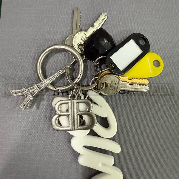 발렌시아가 키링