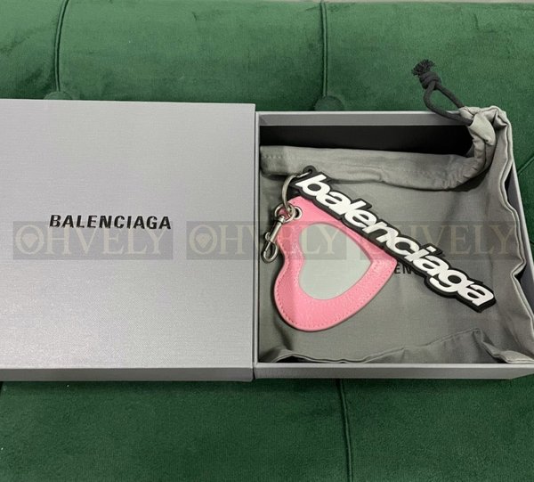 발렌시아가 키링