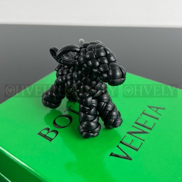 보테가 베네타 도그 백참