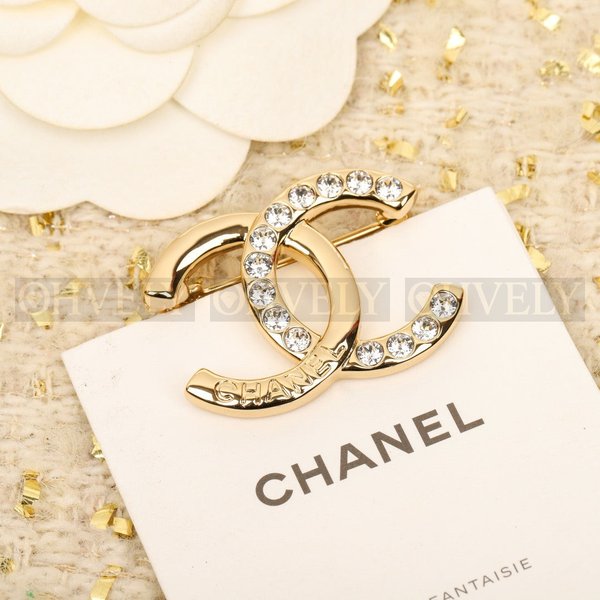 샤넬 브로치