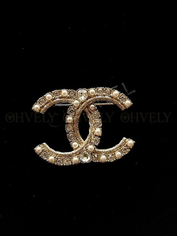 샤넬 브로치