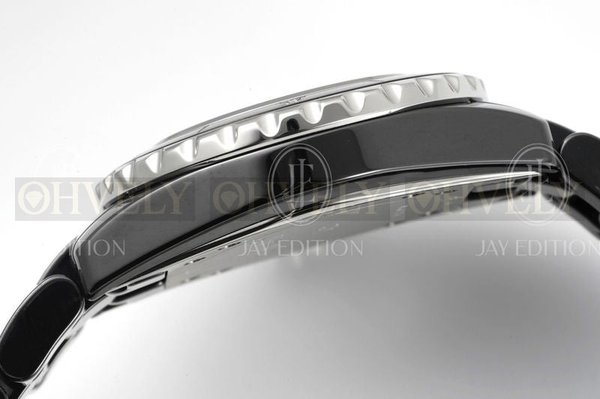 샤넬 J12 워치 33mm 블랙 다이아 인디케이터 쿼츠