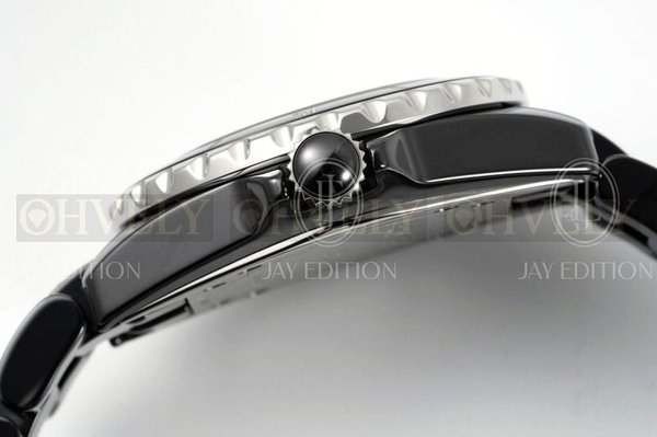 샤넬 J12 워치 33mm 블랙 다이아 인디케이터 쿼츠