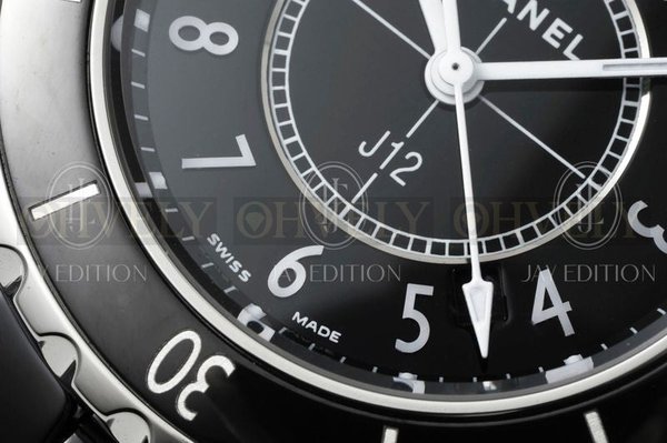 샤넬 J12 워치 33mm 블랙 쿼츠