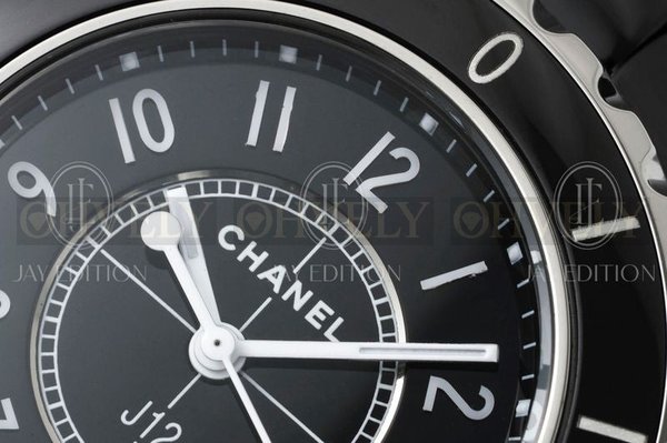 샤넬 J12 워치 33mm 블랙 쿼츠